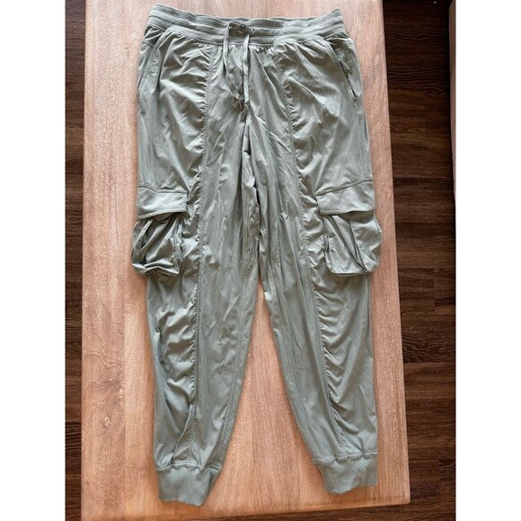 Lululemon Dance Studio Relaxed-Fit Mid-Rise Cargo Jogger Palm Court Size Large - Picture 1 of 5